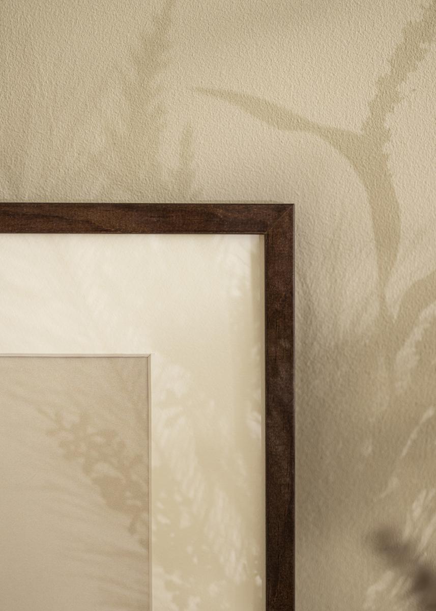 Buy Frame E-Line Walnut 30x40 cm - Picture Mount White 20x30 cm here ...