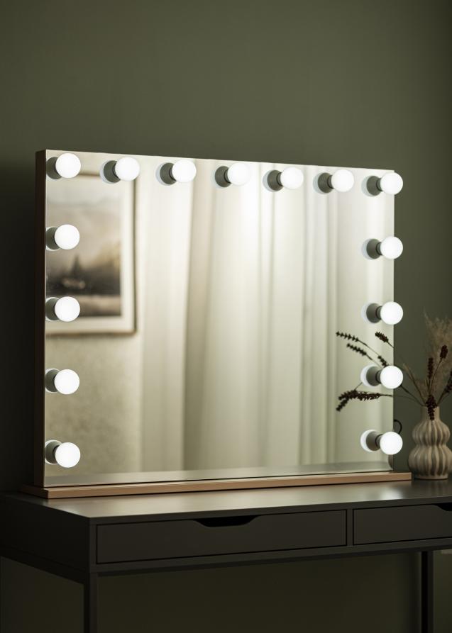 Makeup Mirrors - Buy a new makeup mirror here 