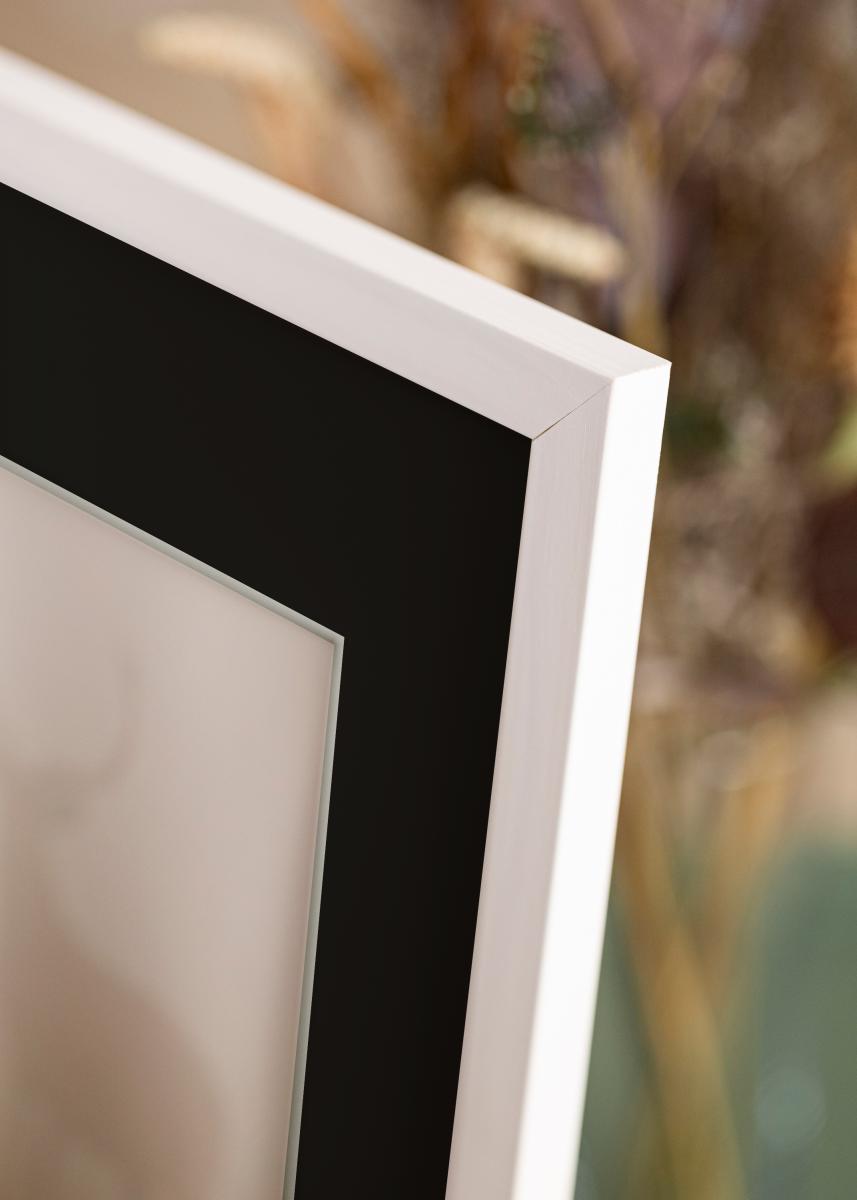 Buy Frame Stilren Black 30x40 cm here 