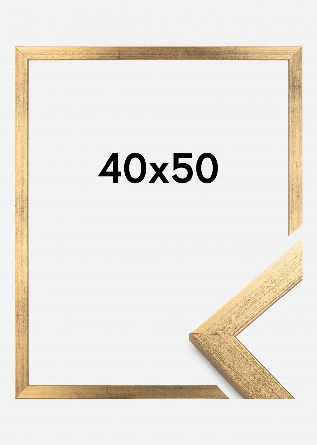 Gold, 40x50 +passepartout) - Golden Frame for paintings Gold/ - with or  without Passepartout in legno-varie Measures 40x50 +passepartout gold : Buy  Online at Best Price in KSA - Souq is now