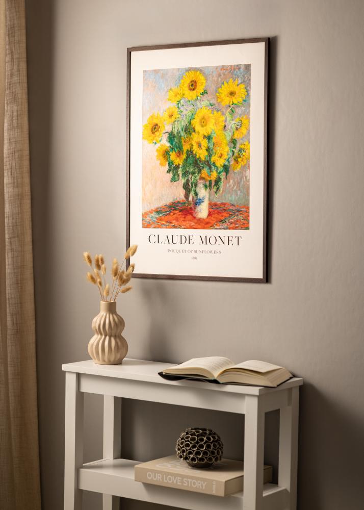 Ram med passepartou Frame Edsbyn Walnut 50x61 cm - Mat White 42x52 cm