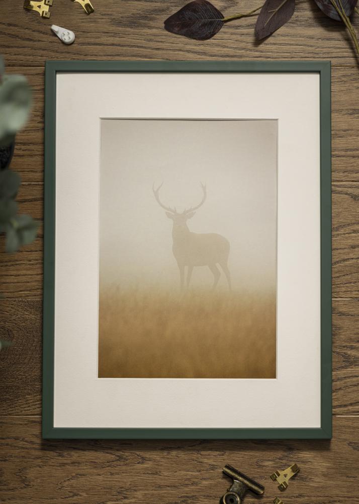 Ram med passepartou Frame E-Line Green 30x40 cm - Picture Mount White 21x29,7 cm (A4)