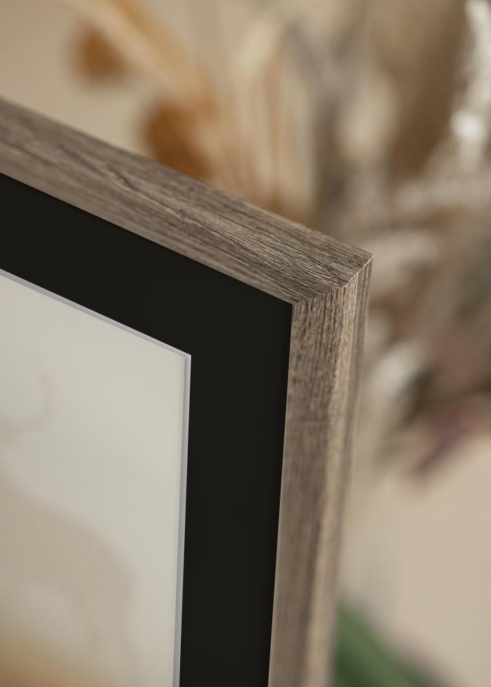 Ram med passepartou Frame Fiorito Walnut 40x50 cm - Picture Mount Black 30x40 cm