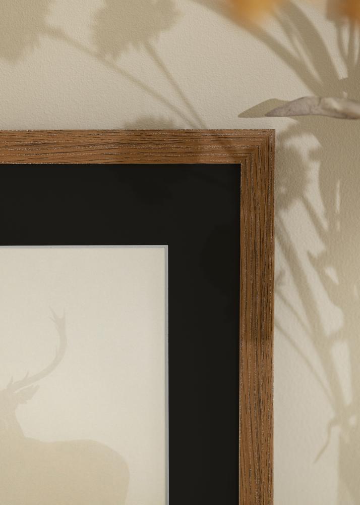 Ram med passepartou Frame Fiorito Dark Oak 40x50 cm - Picture Mount Black 30x40 cm