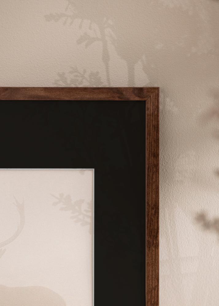 Ram med passepartou Frame Galant Walnut 50x70 cm - Picture Mount Black 40x60 cm