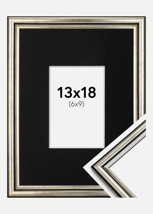 Ram med passepartou Frame Horndal Silver 13x18 cm - Picture Mount Black 7x10 cm