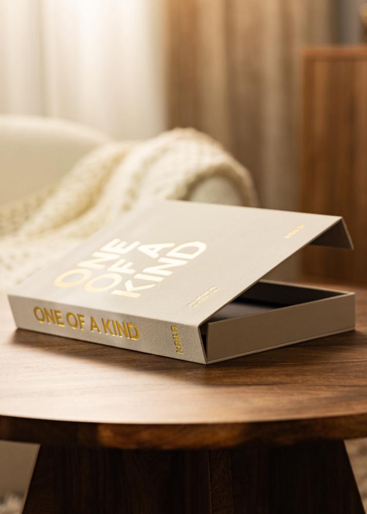 KAILA KAILA ONE OF A KIND Creme - Coffee Table Photo Album (60 Black Pages)