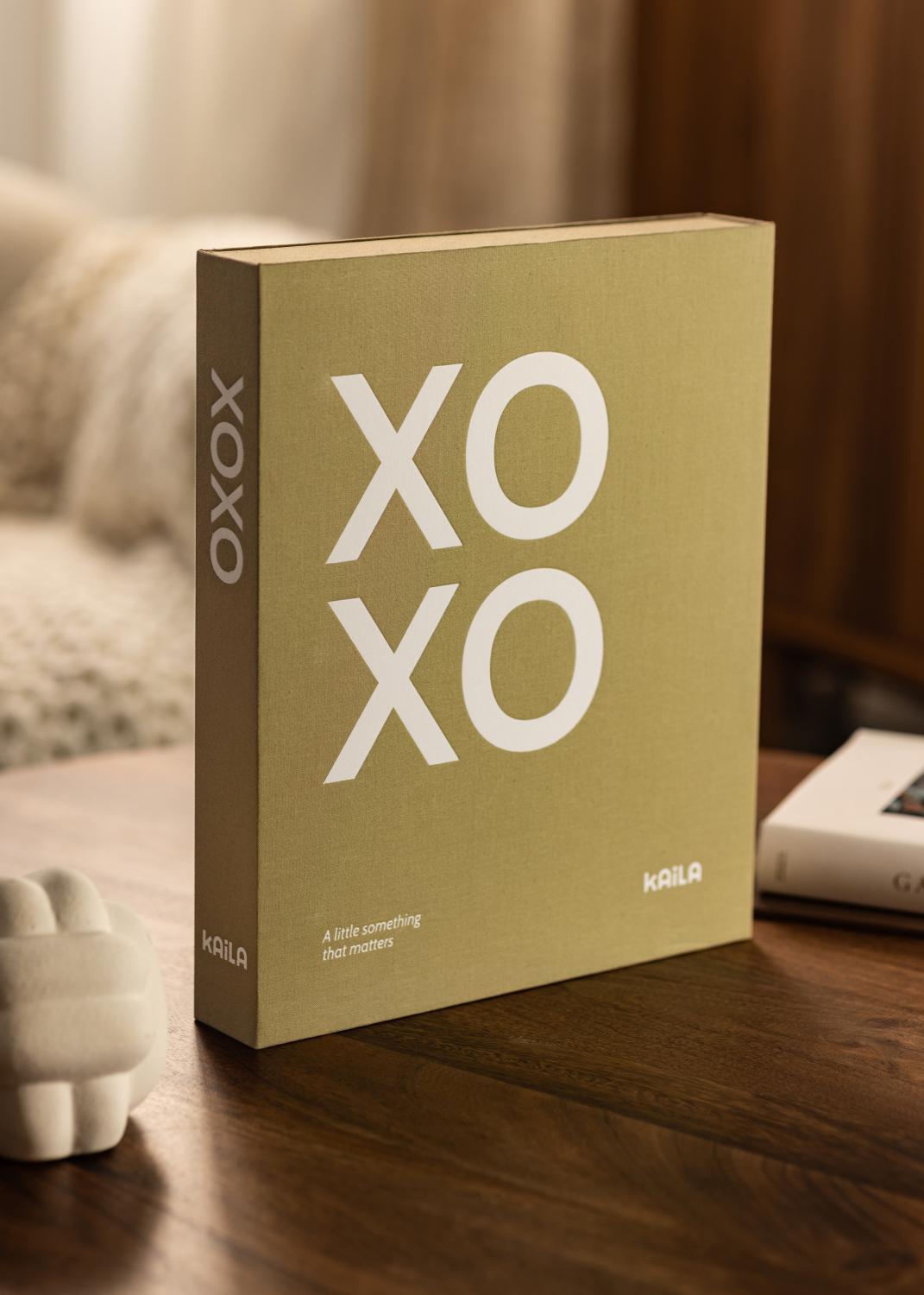 Product Image for KAILA XOXO Vanilla - Coffee Table Photo Album (60 Black Pages)