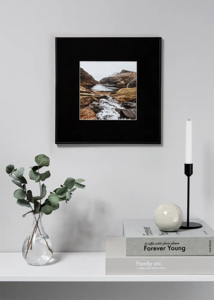 Galleri 1 Mount XL Black (White Core) 30x30 cm (14x14)