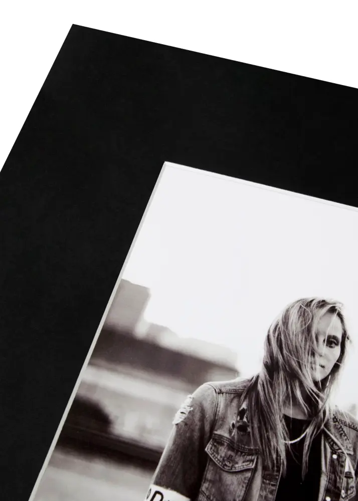 Galleri 1 Mount XL Black (White Core) 24x30 cm (12x17)