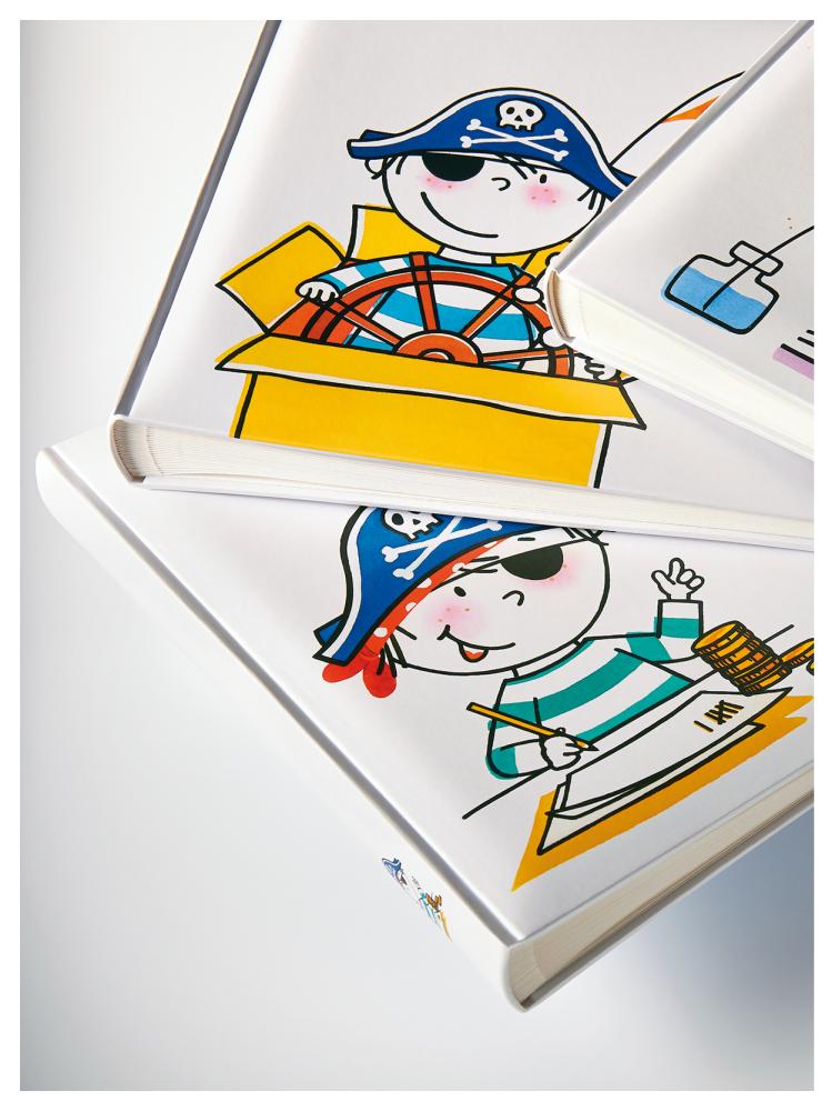 Walther Children's album Pirate Nursery - 28x30.5 cm (50 White pages / 25 sheets)