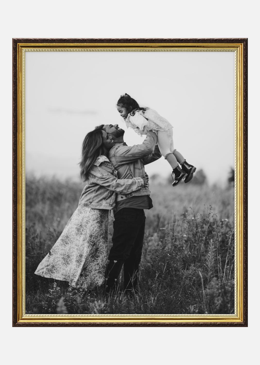 Product Image for Picture Package Gold - L (40x50 cm)
