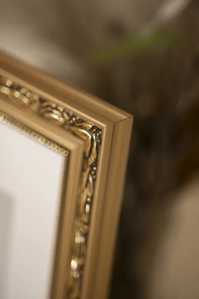 Ramverkstad 60x90 Ombud Frame Jung Gold - Custom Size